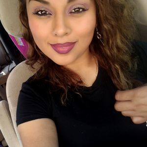 Meet your Posher, Magdalena